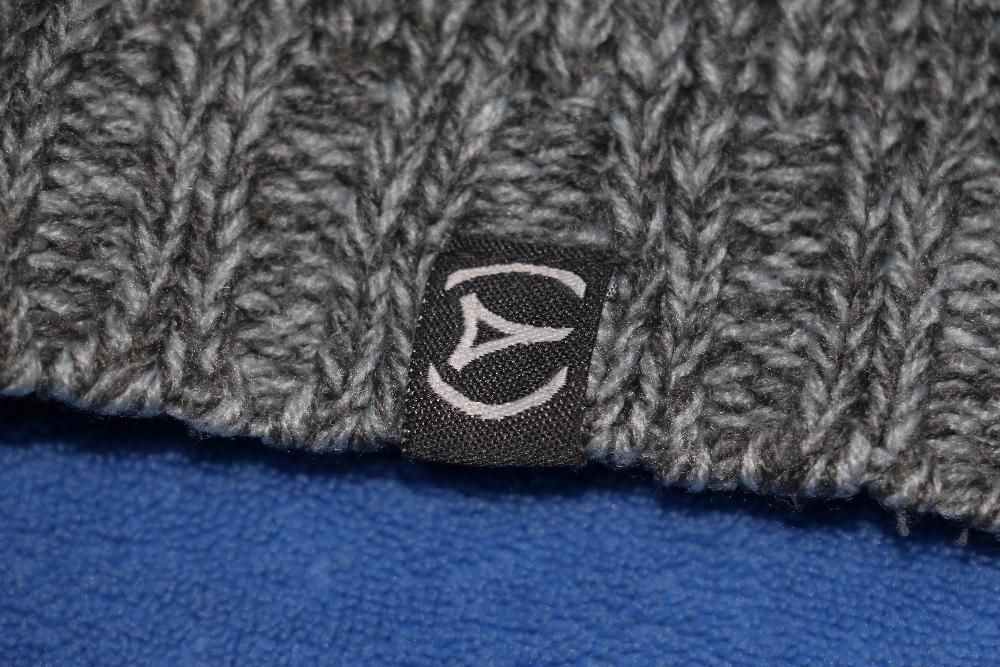 DIVERSE - ciepły sweter golf r. S