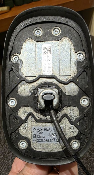 Antena Radio VW Passat B7 (2013)