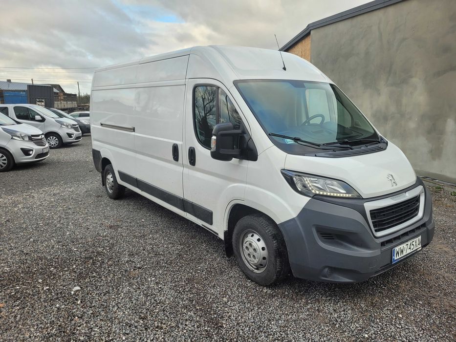 Wypożyczalnia Wynajem samochodów osobowych