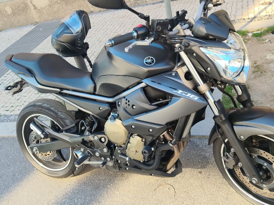 Yamaha XJ6N. ano 2009 mês 7