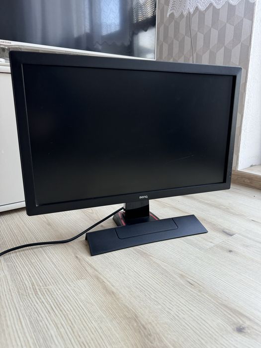Monitor BENQ 16 cali