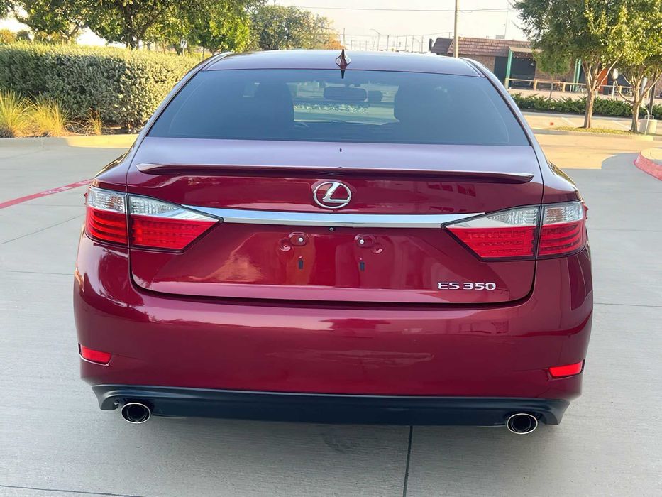 Lexus ES 350      2015