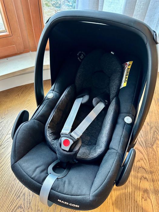Maxi-Cosi Pebble PRO i-Size, nosidełko 0 -13 kg