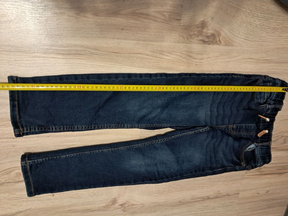 Spodnie jeans chłopięce 134