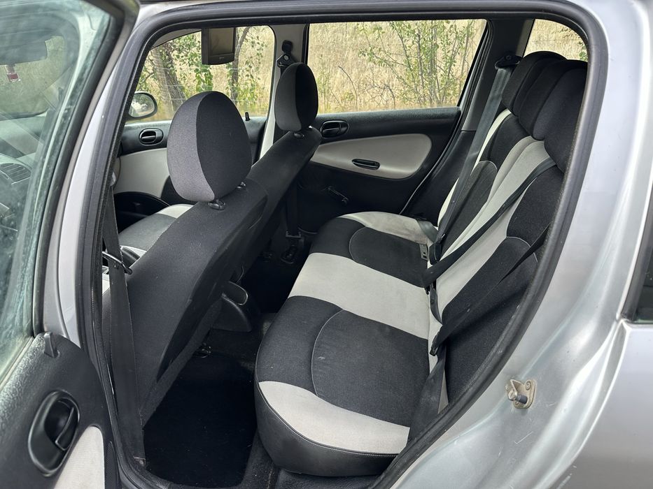 Peugeot 206 SW (Carrinha) – Económica e Familiar (228.813 km)