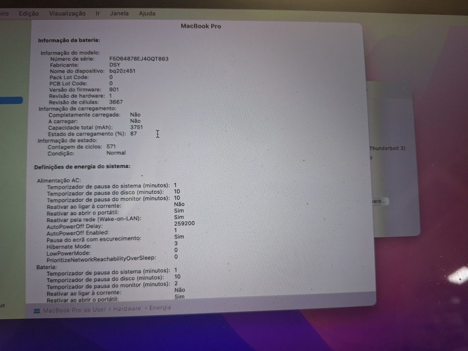 Macbook pro A1708 13" 8GB Ram 512GB disco