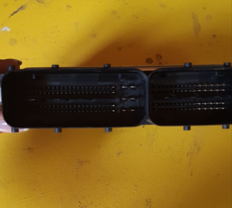 ЕБУ ЄБУ Мозги Блок управління двигуном 2.0 Volkswagen Tiguan Тігуан 1