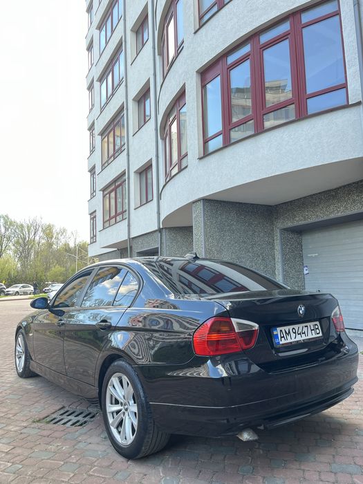 Продам BMW E90 !