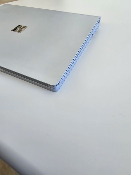 Microsoft Surface Book 1703 – najmocniejsza konfiguracja | stan idealn