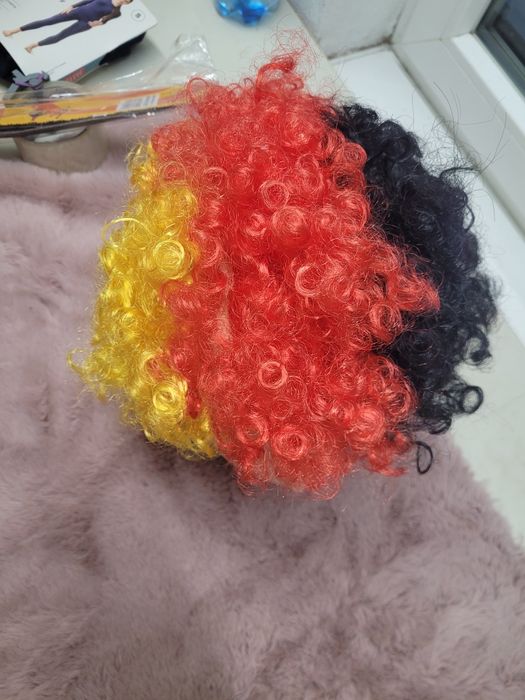 Peruka  przebranie strój karnawałowy