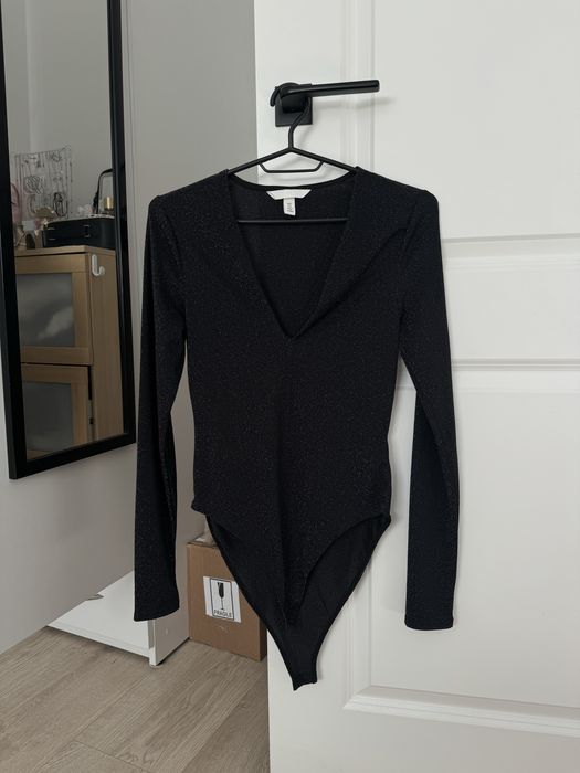 Cekinowe Body z długim rękawem czarne kobiece sexy HM rozmiar S