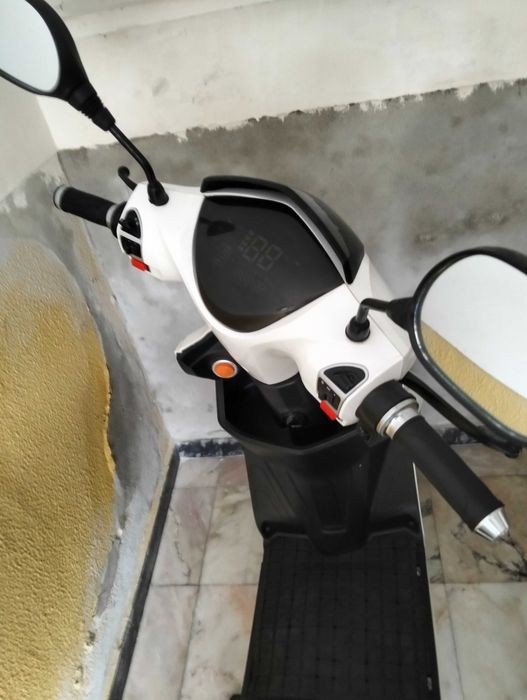 Uma mota eléctrica muito útil