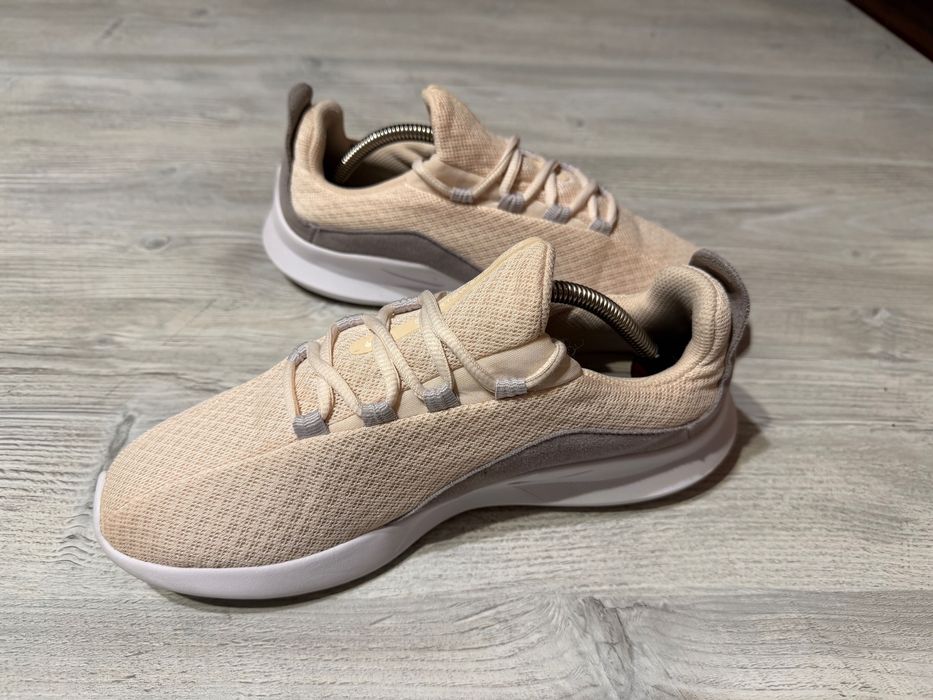 Жіночі кросівки Nike Viale  оригінал р41