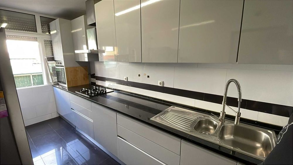 Moradia T3 B° Loureiras