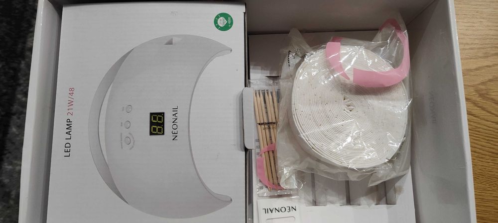 Lampa LED Neonail