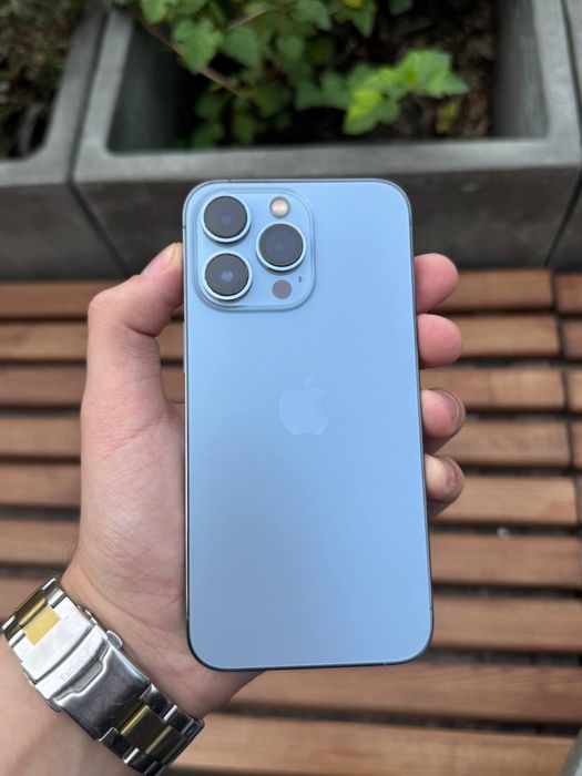 iPhone 13 Pro 128GB Sierra Blue