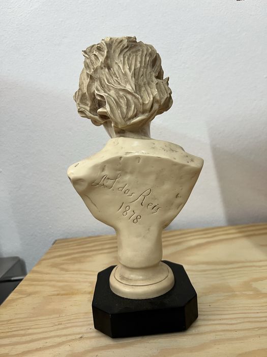 Estátua Busto Mulher - 1878 A.J.Reis