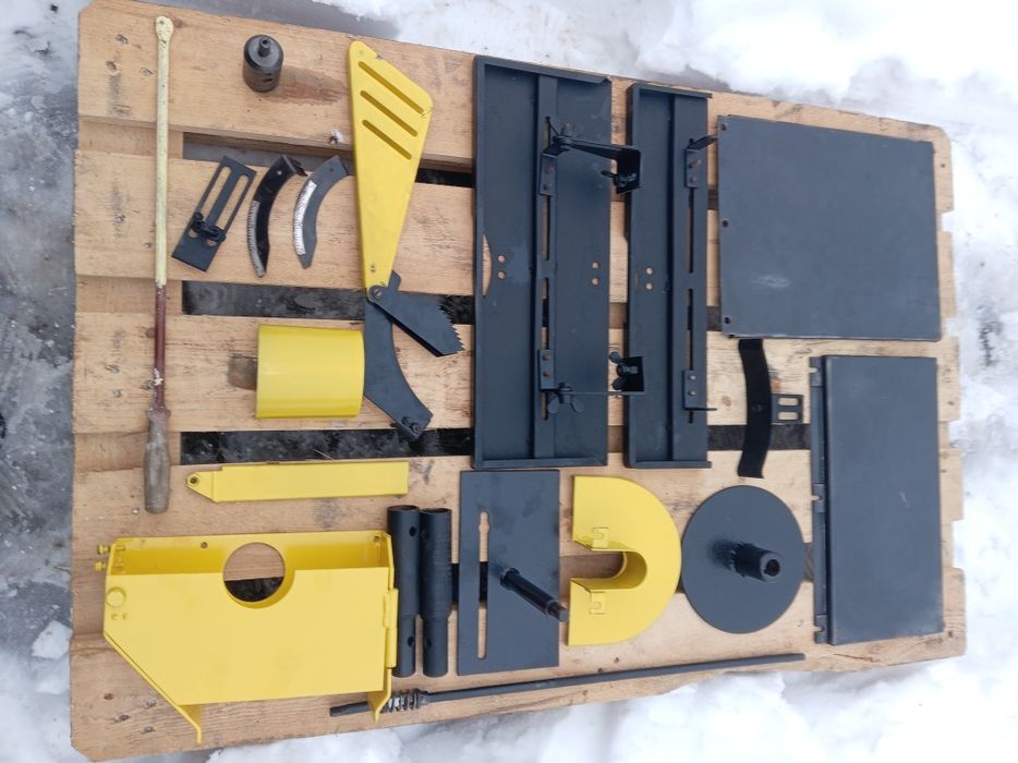 Комплектуючи до деревообробного станка  УНС.