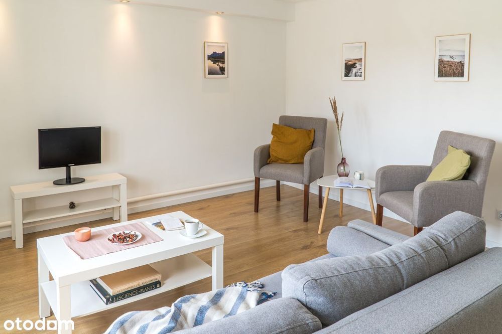 Dom oraz działki budowlana i zagrodowa – blisko A2