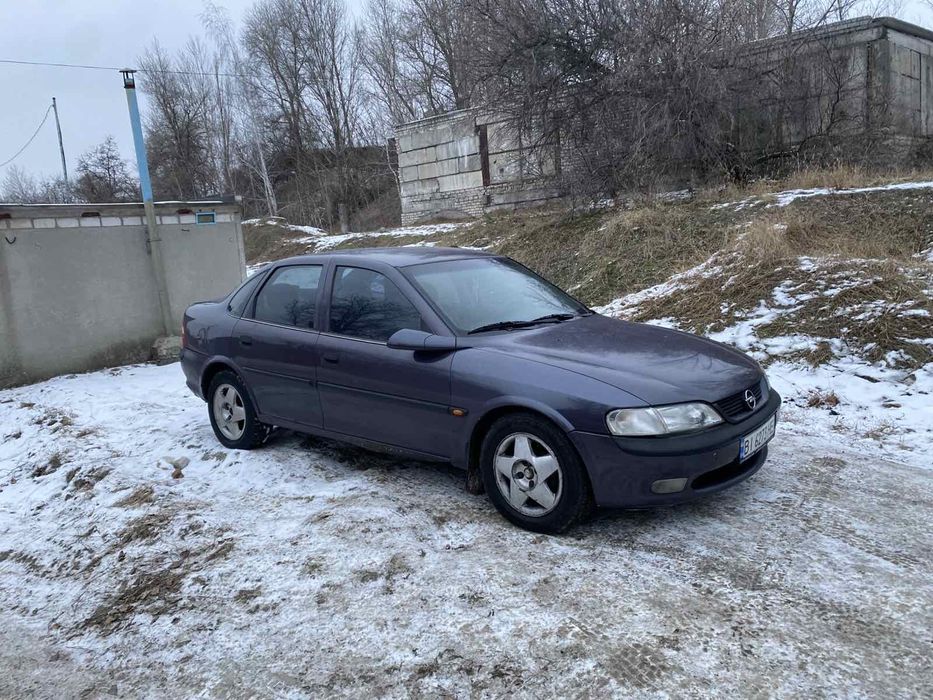 OPEL VECTRA B 1.6, в гарному технічному стані