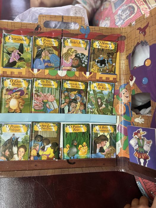 12 mini-livros | Castelo de Brincar