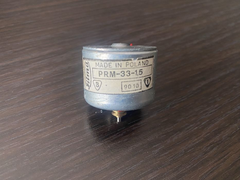 Nowy silnik PRM-33-1.5 , do unitra magnetofon gramofon PRL