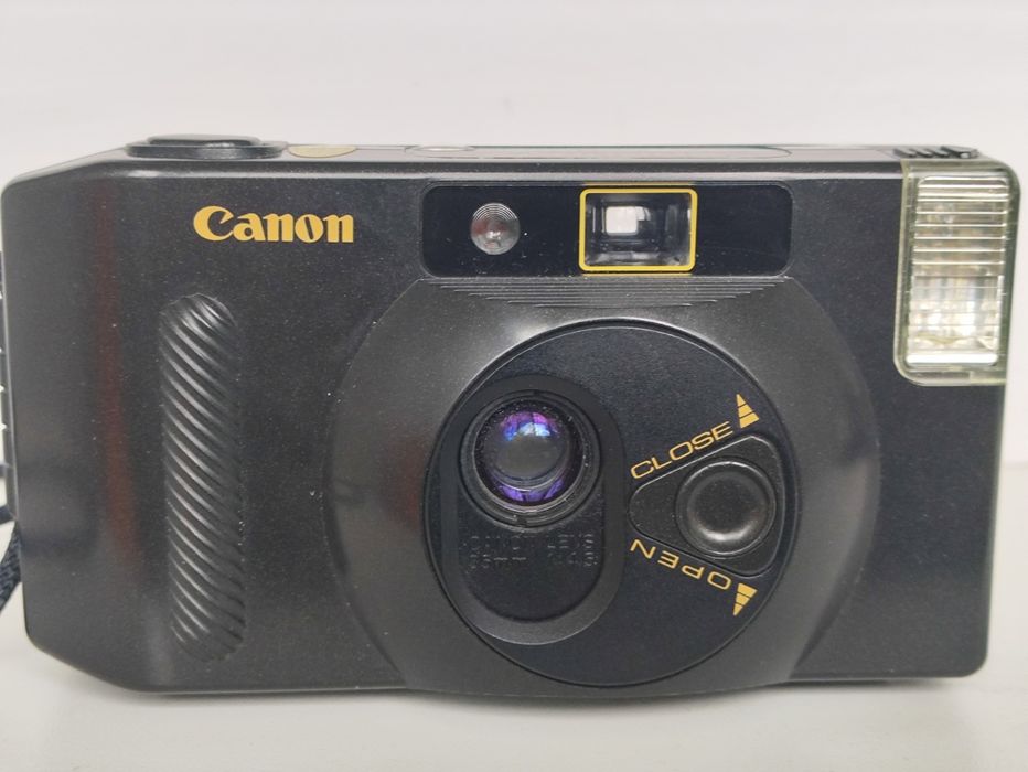 Плёночный фотоаппарат Canon Snappy S.