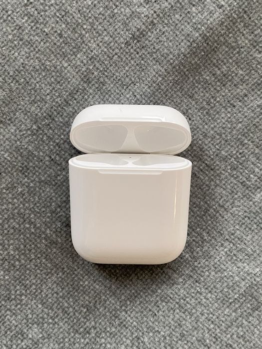 Etui Box Pudelko Apple Airpods 2 W idealnym stanie