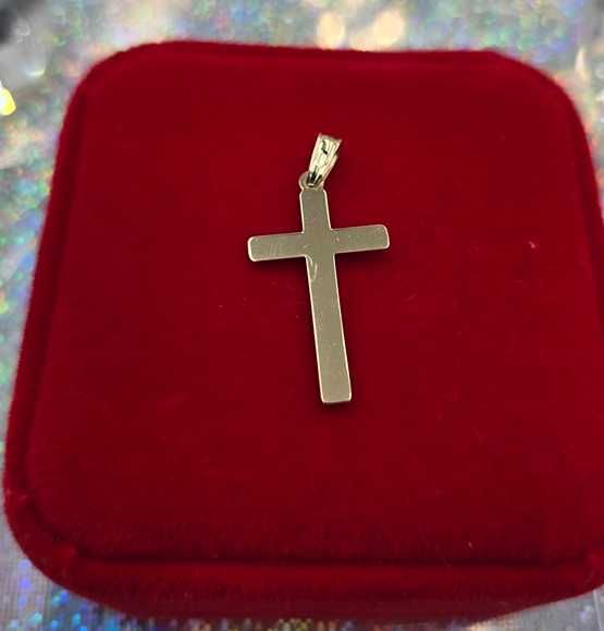 585 Cudny złoty Krzyżyk