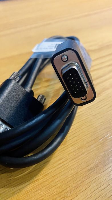 Cabo Dell VGA novo 140 cm