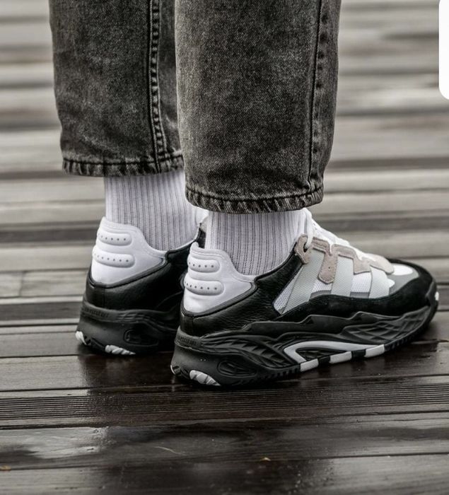 Кросівки Adidas Niteball Black White.42 р