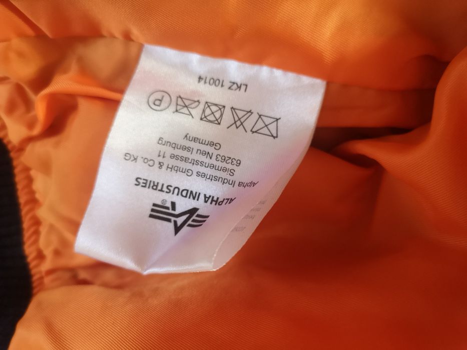 Kurtka bombierka alpha industries