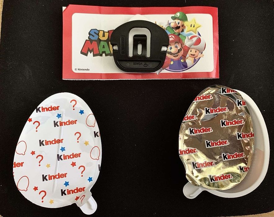 Kinder Joy. Super Mario. Figurki. Zabawka N 11.