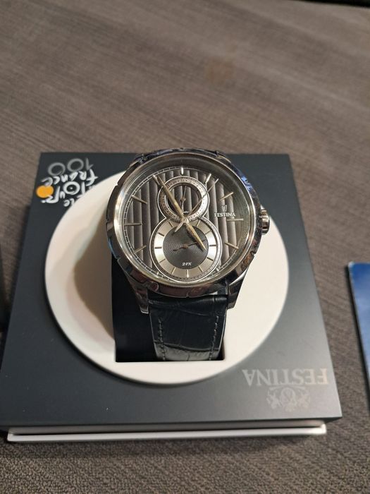 Часы Festina F16892