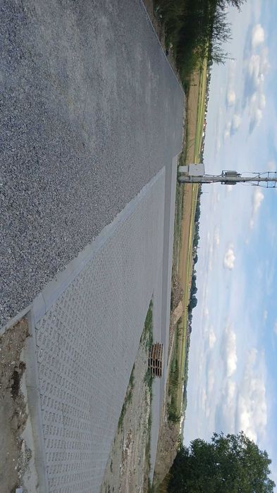 Roboty ziemne, utwardzanie terenów, podbudowy pod kostke brukową