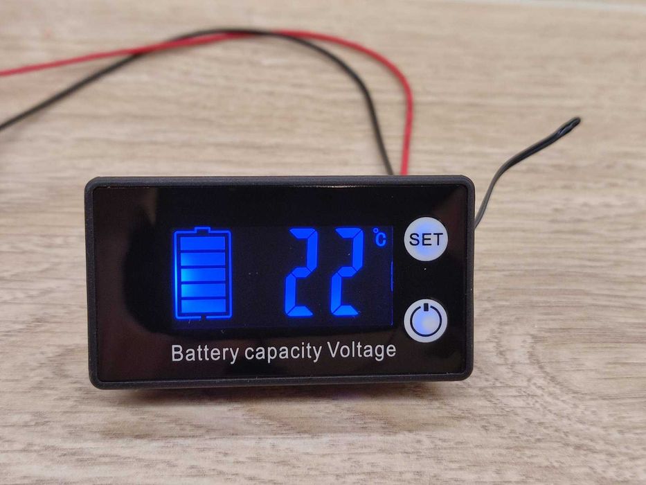 Индикатор заряда аккумуляторов с датчиком температуры врезной