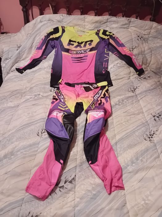 Fato de motocross