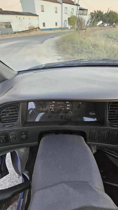 Mitsubishi l400 ano 2000