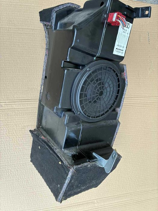wzmacniacz subwoofer audi a6 c5 avant kombi