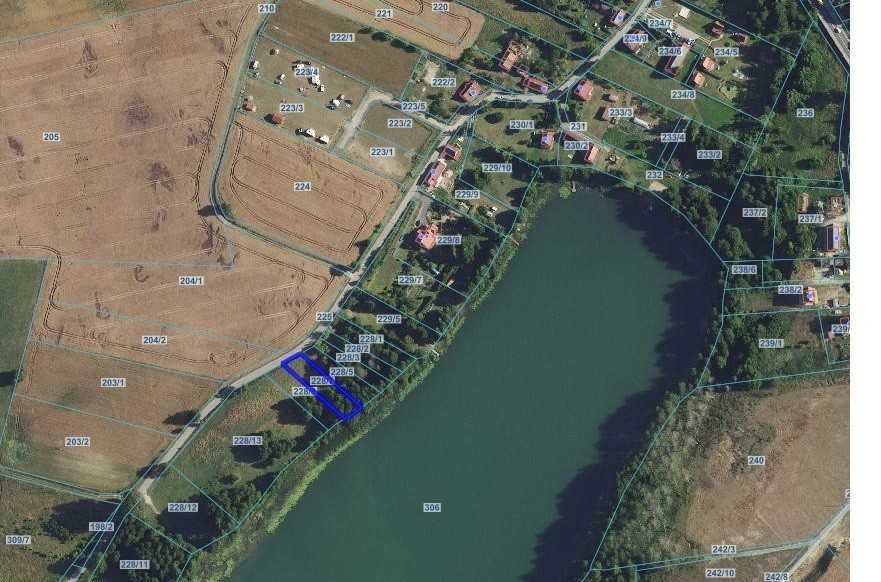 Działka z linią brzegową Ublik Wielki