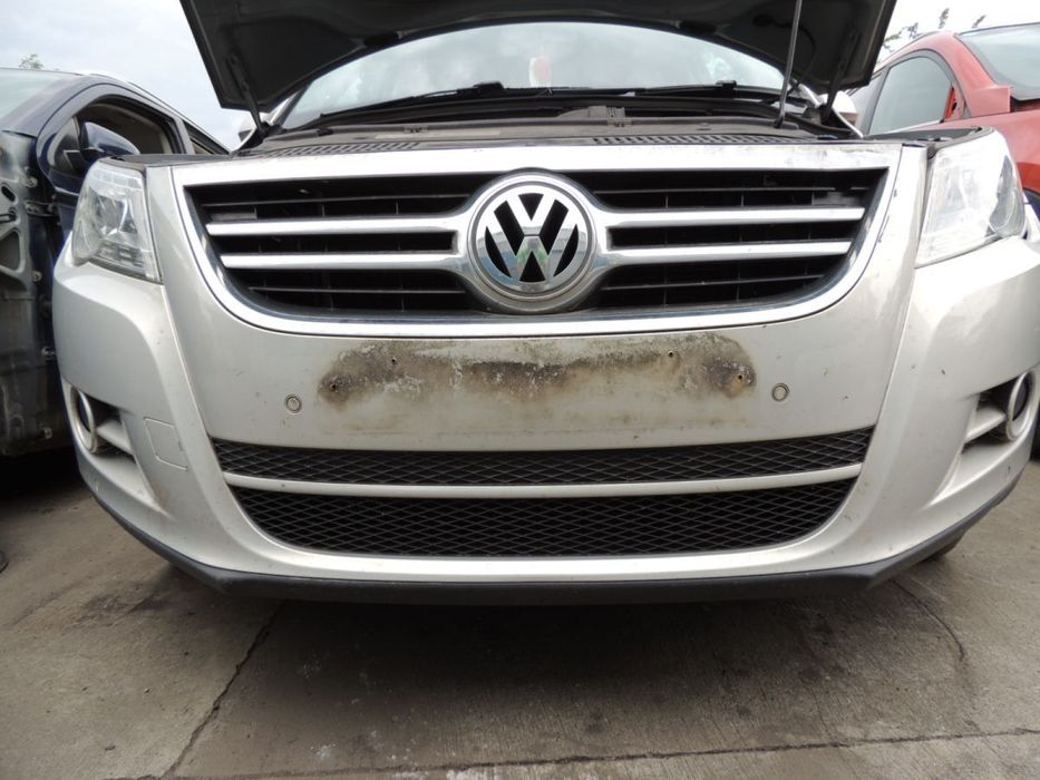 Pas przedni Volkswagen Tiguan I 5N '11