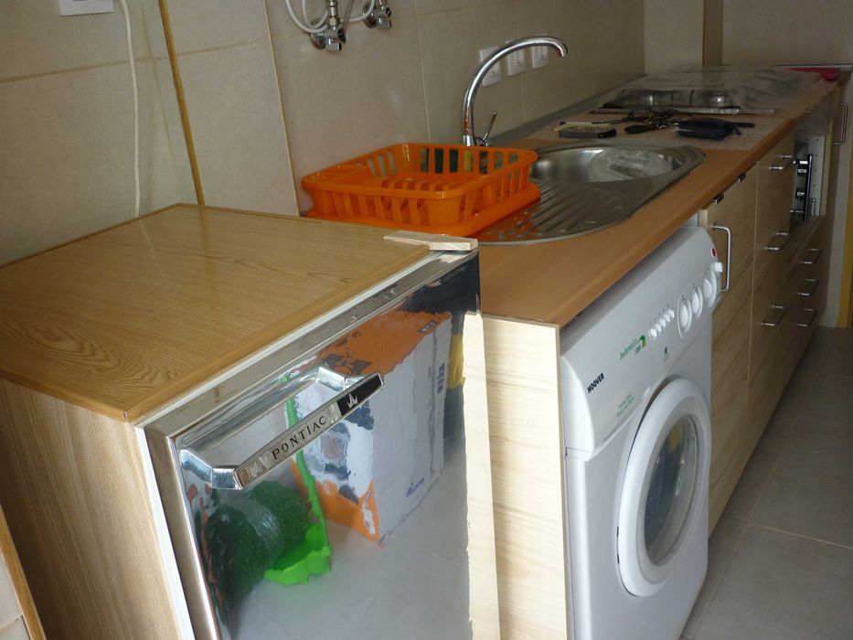 Quarto para arrendar a estudante no Dafundo