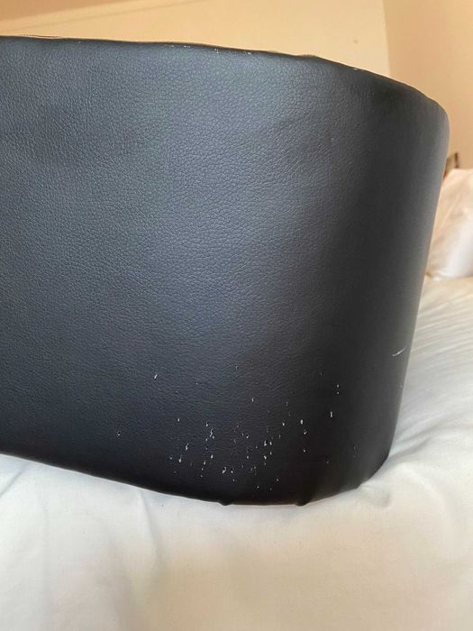 Base de Cama Preta - Bom Estado