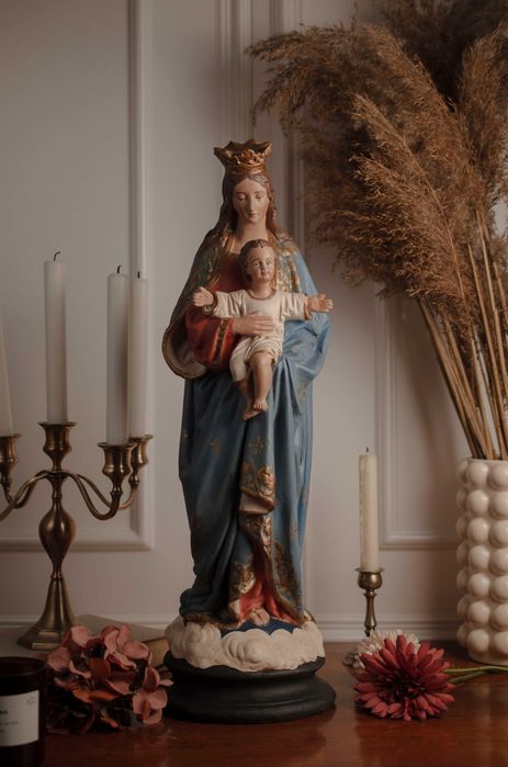 Matka Boża figura