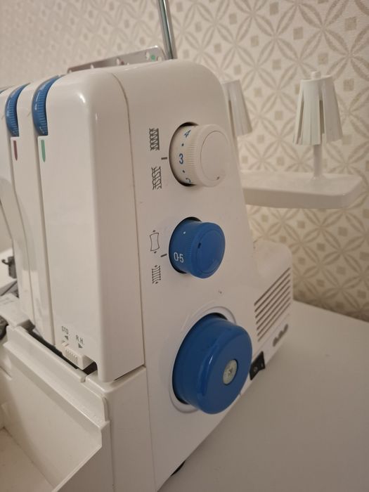 Оверлок FAMILY D645