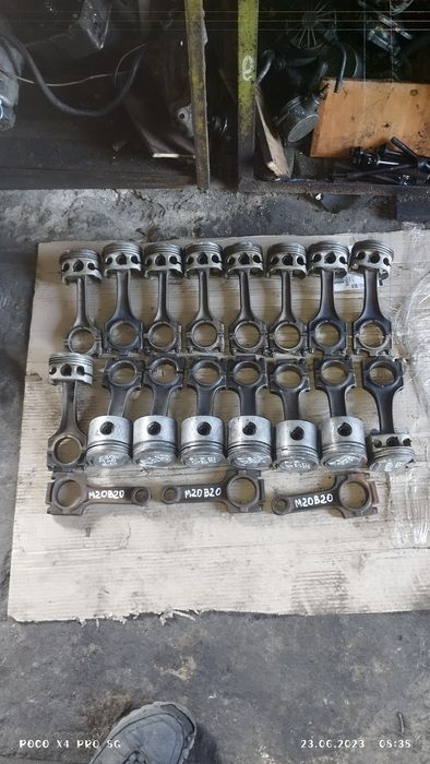 Поршня Шатуни Поршень Шатун  M52B20 2.0i BMW E36 Е46  E39