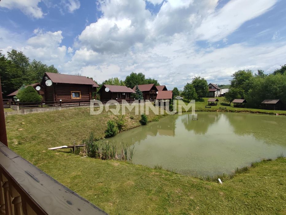 Продається відпочинковий комплекс в самому серці Карпат