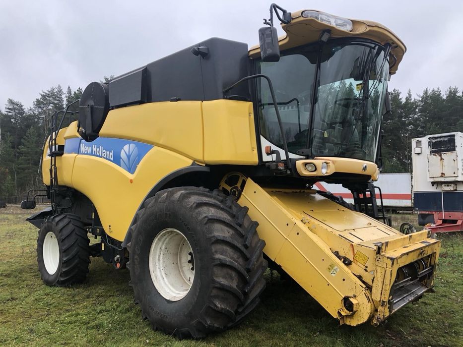 Зернозбиральний комбайн NewHolland 2006