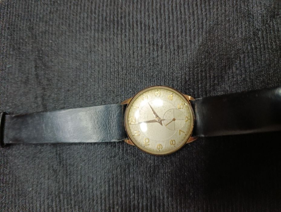 Relógio longines banho ouro coleção. Falta o botão.