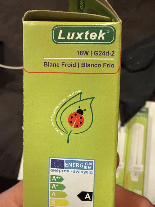 Lampadas fluereacentes luxtek 18w (equiv 91W)